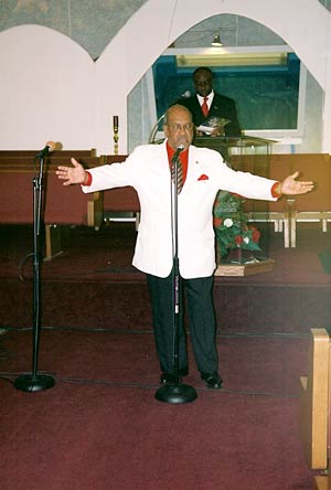 Ernie Stevens visits Greater Works Ministries for Pentecost 2007 - 1-10