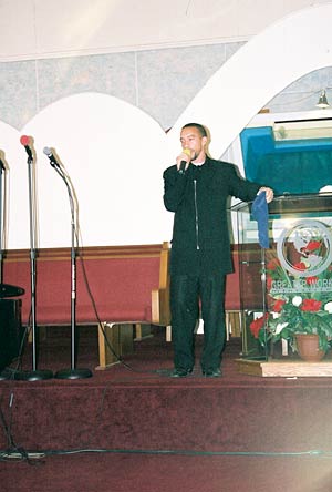 Ernie Stevens visits Greater Works Ministries for Pentecost 2007 - 3-4