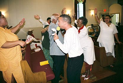 Ernie Stevens visits Greater Works Ministries for Pentecost 2007 - 5-3