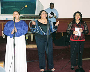 Good Friday at Greater Works Ministries 2007 - 5